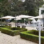 Du Vieux Cedre, Enghien-belgique Otel Enghien