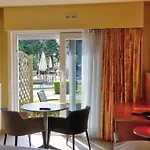 Hotel Du Vieux Cedre, Enghien-belgique