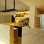 Hotel Du Vieux Cedre, Enghien-belgique