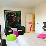Du Vieux Cedre, Enghien-belgique