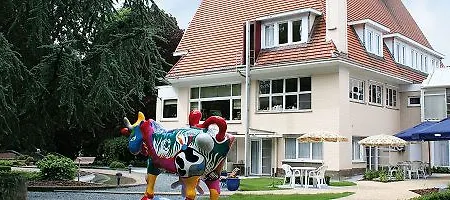 Hotel Du Vieux Cedre, Enghien-belgique