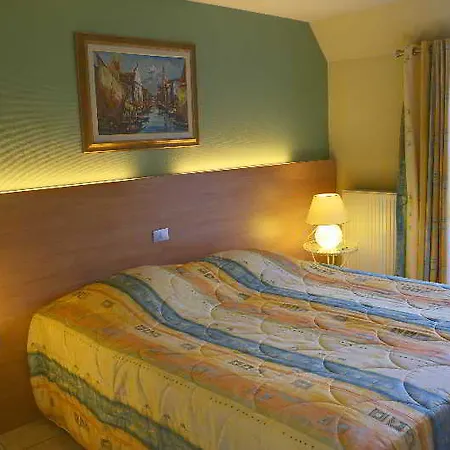 Hotel Du Vieux Cedre, Enghien-belgique Enghien