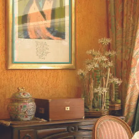 Du Vieux Cedre, Enghien-belgique 4* Enghien