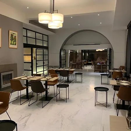 Otel Du Vieux Cedre, Enghien-belgique