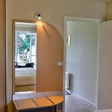 Du Vieux Cedre Enghien