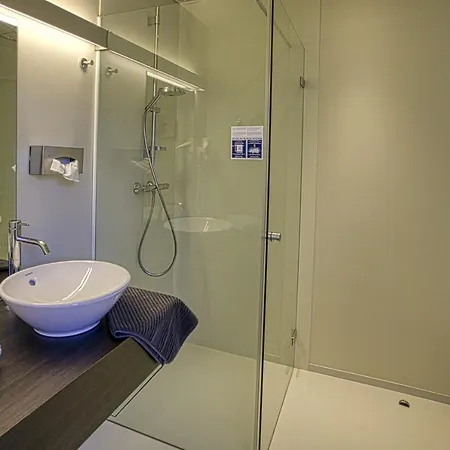 Du Vieux Cedre, Enghien-belgique 4* Enghien