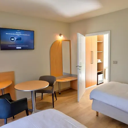 Du Vieux Cedre, Enghien-belgique Enghien