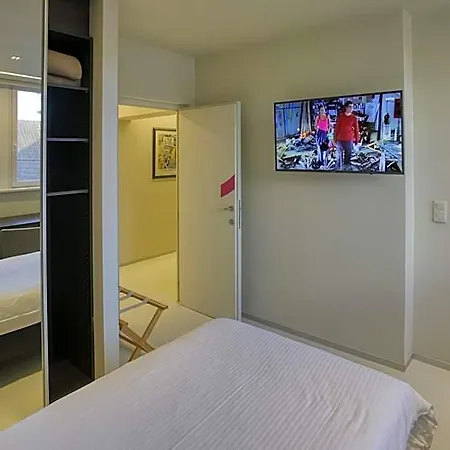 Du Vieux Cedre, Enghien-belgique 4*