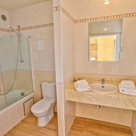 Du Vieux Cedre, Enghien-belgique Ξενοδοχείο 4*