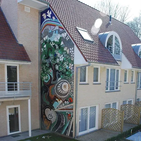 Du Vieux Cedre, Enghien-belgique 酒店 昂吉安