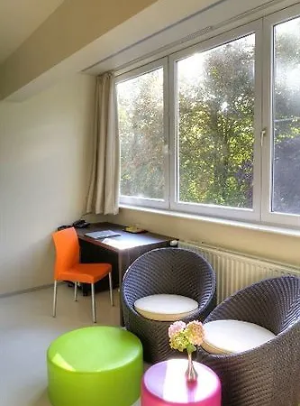 Du Vieux Cedre, Enghien-belgique Hotel Enghien