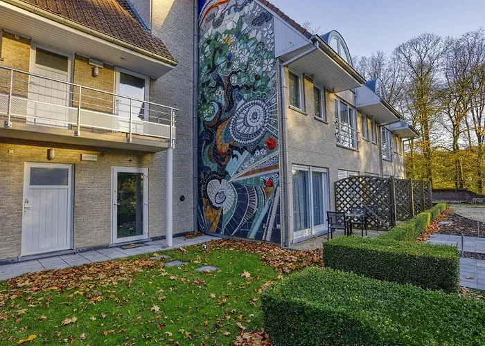 Hotel Du Vieux Cedre, Enghien-belgique Enghien