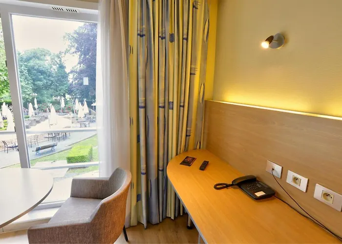 Hotel Du Vieux Cedre, Enghien-belgique