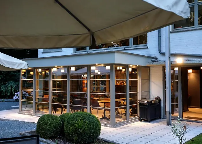 Hotel Du Vieux Cedre, Enghien-belgique Enghien