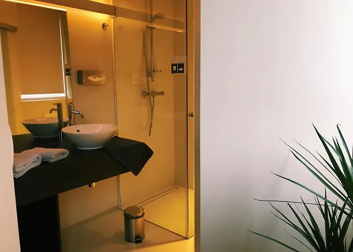 Du Vieux Cedre, Enghien-belgique 4* Enghien