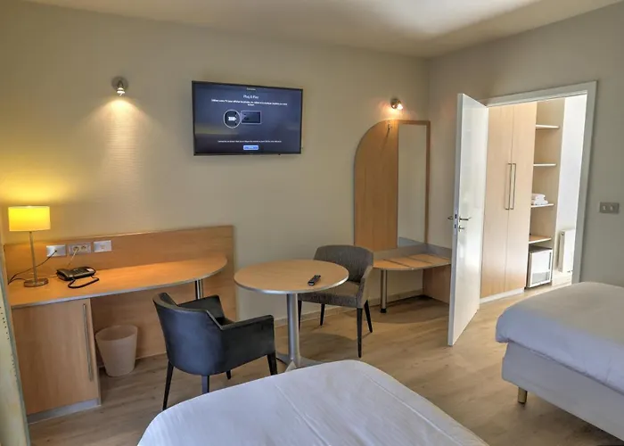 Hotel Du Vieux Cedre, Enghien-belgique