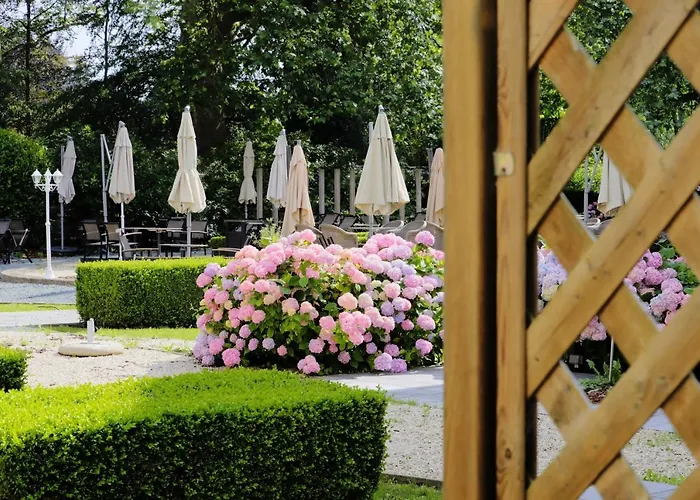 Du Vieux Cedre, Enghien-belgique Hotel Enghien