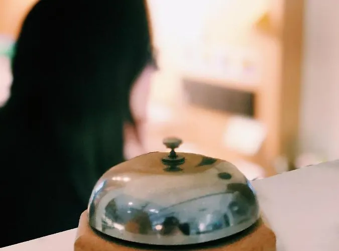 Du Vieux Cedre, Enghien-belgique Hotel