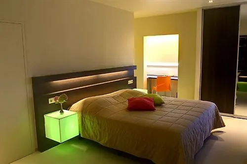 Du Vieux Cedre, Enghien-belgique Hotel Enghien