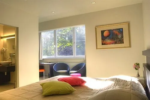 Du Vieux Cedre, Enghien-belgique Hotel Enghien